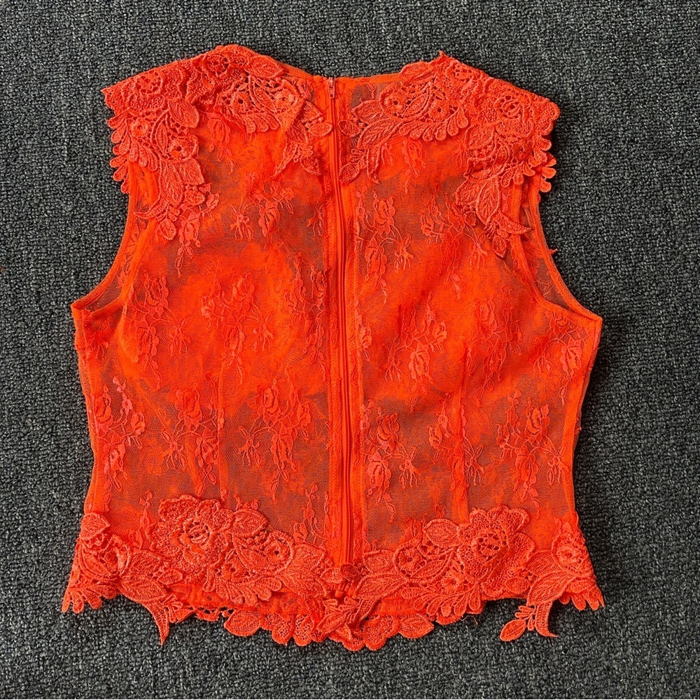 AKIRA Orange Red Label Back Zip Up Floral Lace Blouse Size Small - Picture 2 of 5